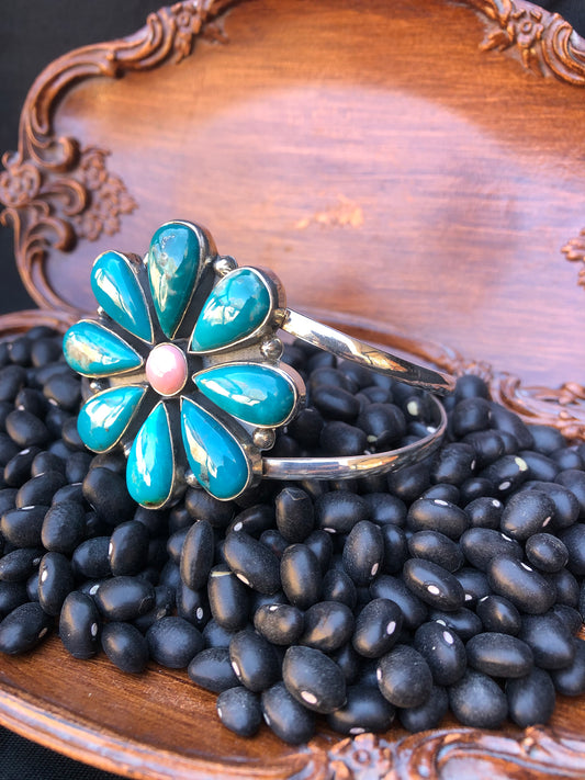 Kingman/Pink Conch Floral Cuff