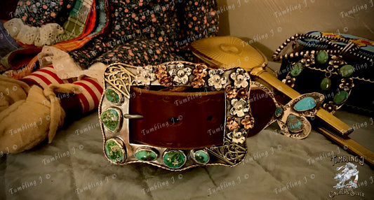 Sonoran Mountain floral belt buckle
