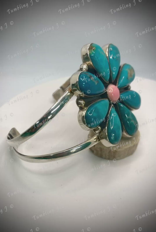 Kingman/Pink Conch Floral Cuff